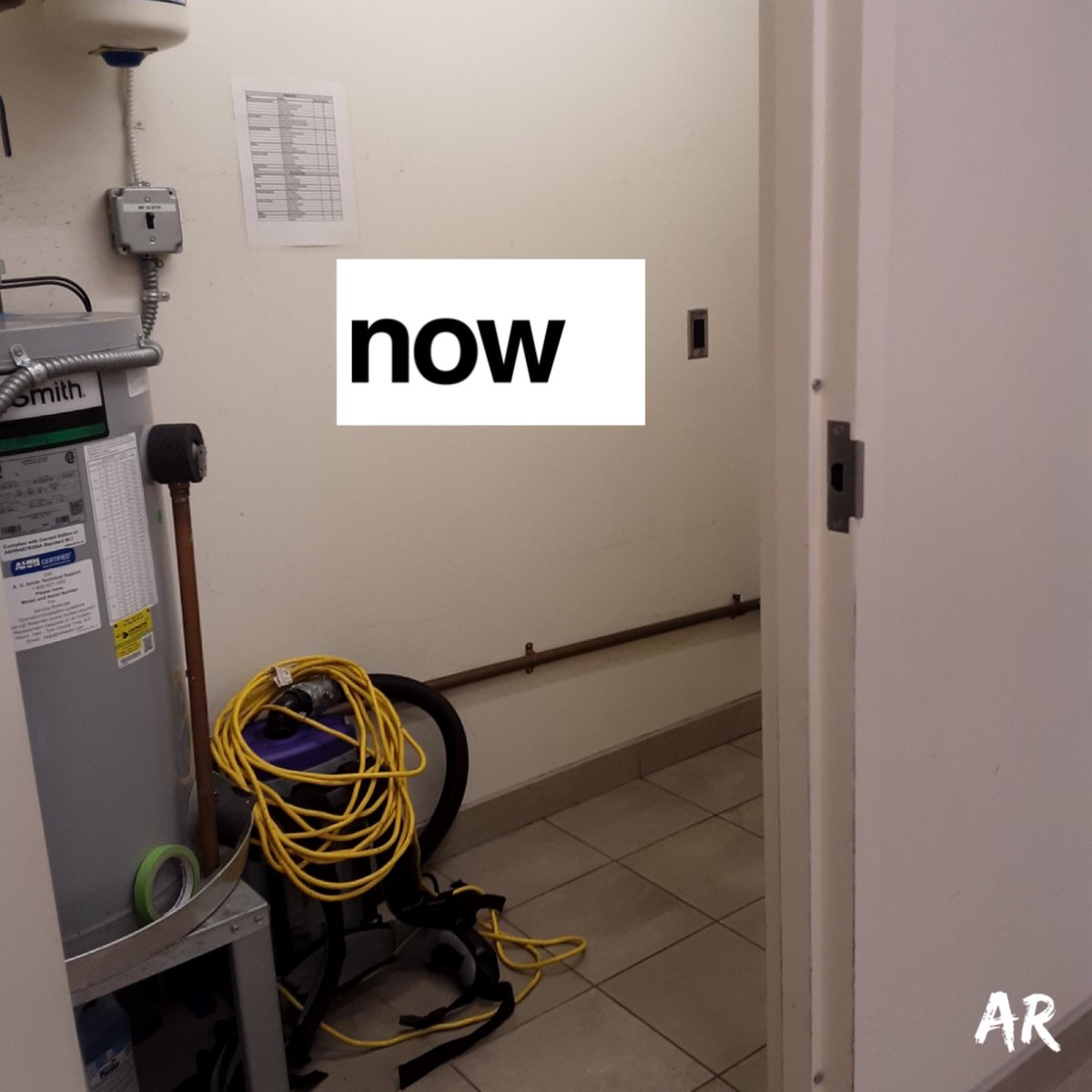 Proclean2020's tweet image. LEADERSHIP FAILURE. There are many ways an organization can demonstrate poor leadership; not setting high quality standards, putting profit first and people second, not providing the necessary tools for utmost performance, etc. Here a visual example of failed leadership: