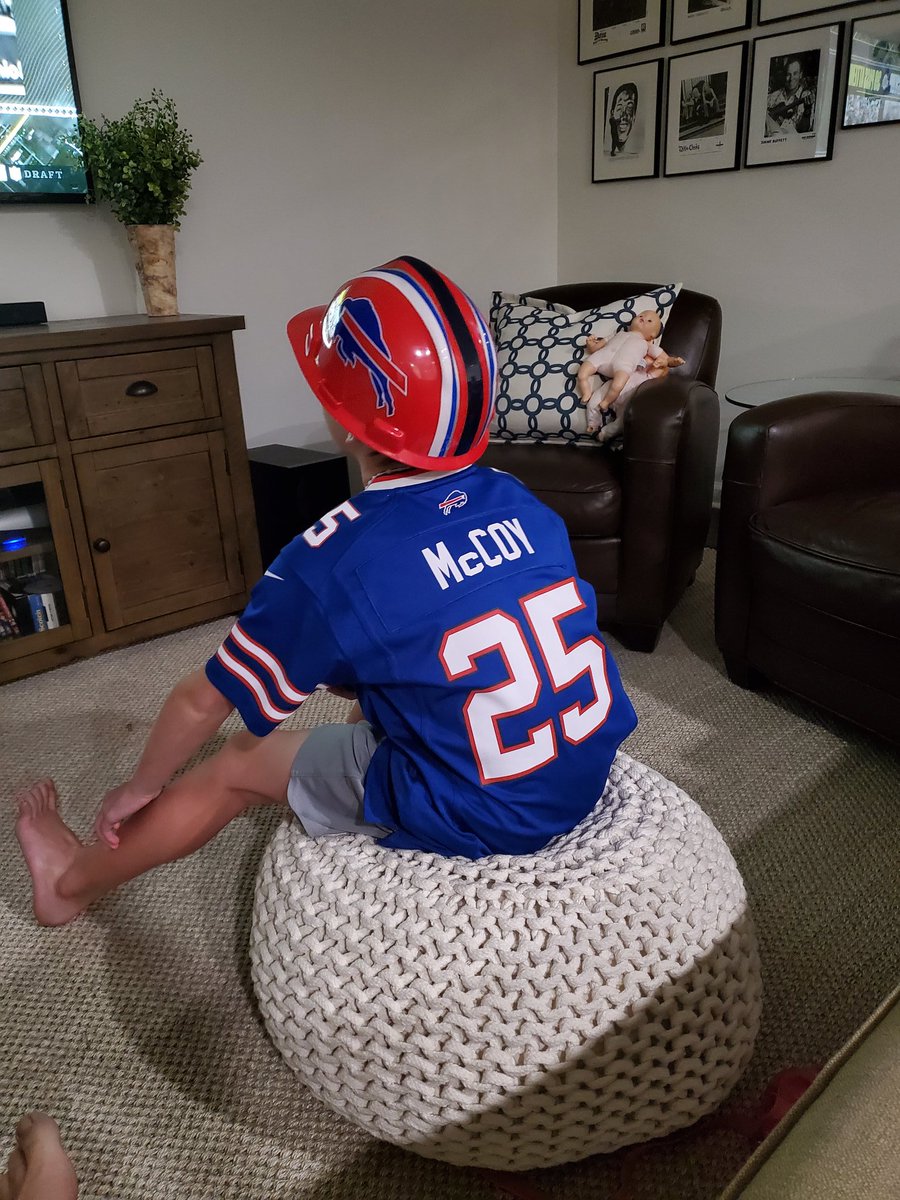 paullimbaugh's tweet photo. My man Hank is ready for sports.  @BuffaloBills don't have a pick, but the opponents do so he is locked in. https://t.co/sXHfgIU4bf