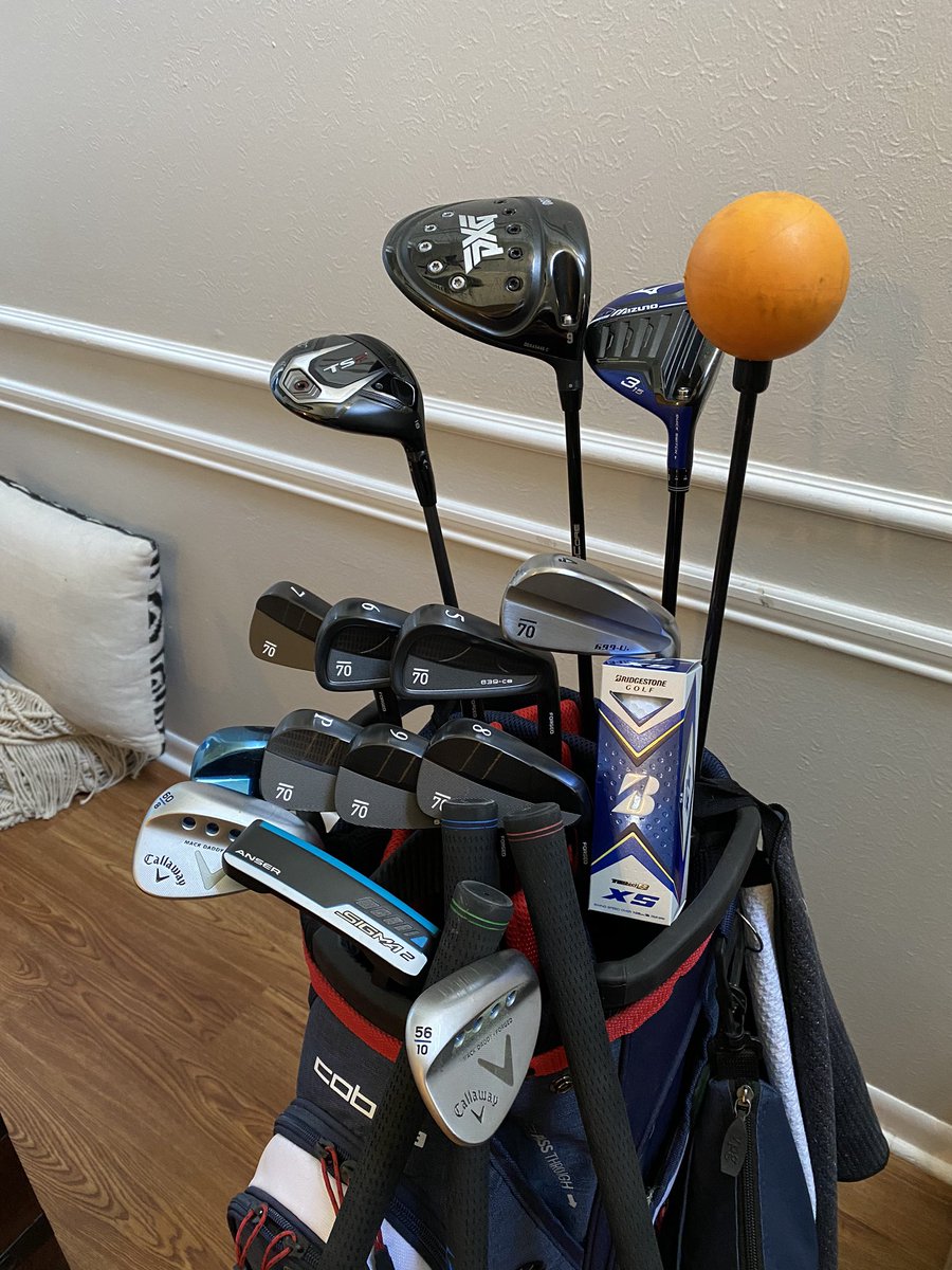 CorbinJeffs's tweet photo. Iron delivery day!! Thank you @golfsub70 for producing some great looking irons🔥🔥 and I really appreciate the thank you note, hat, tees, and ball marker #expectationsredefined @SuperSpeedGolf @bridgestonegolf #witb https://t.co/0PTptfjElv