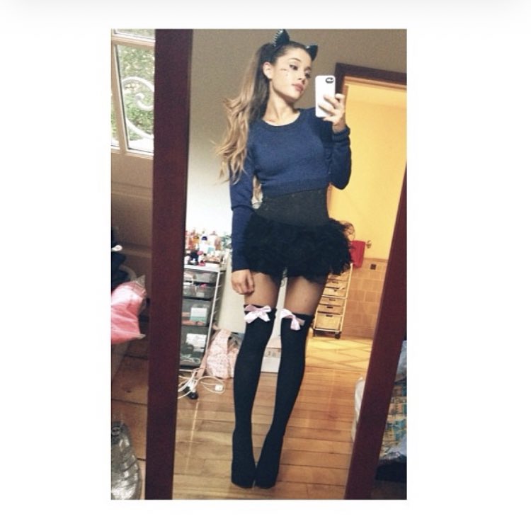 ariana debuted her halloween 2013 looks :)