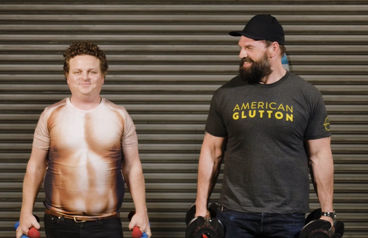 PatrickRenna's tweet photo. Just a couple buff bros gettin swole. Check out vid of me and @EthanSuplee working out on https://t.co/i8LBomwP2g. I promise you’ll be impressed by one of us. https://t.co/lHNh5BbTTe