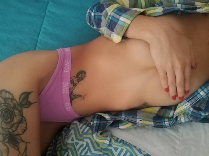 LO MAS NUEVO PARA INICIAR CON EL PIE DERECHOOO, YA SABEN PACKS Y MAS. VAMOS LEVANTANDO ESTA CUENTA RT<a href="/tag/culoncitarica"class="tags"><span>#culoncitarica</span></a>