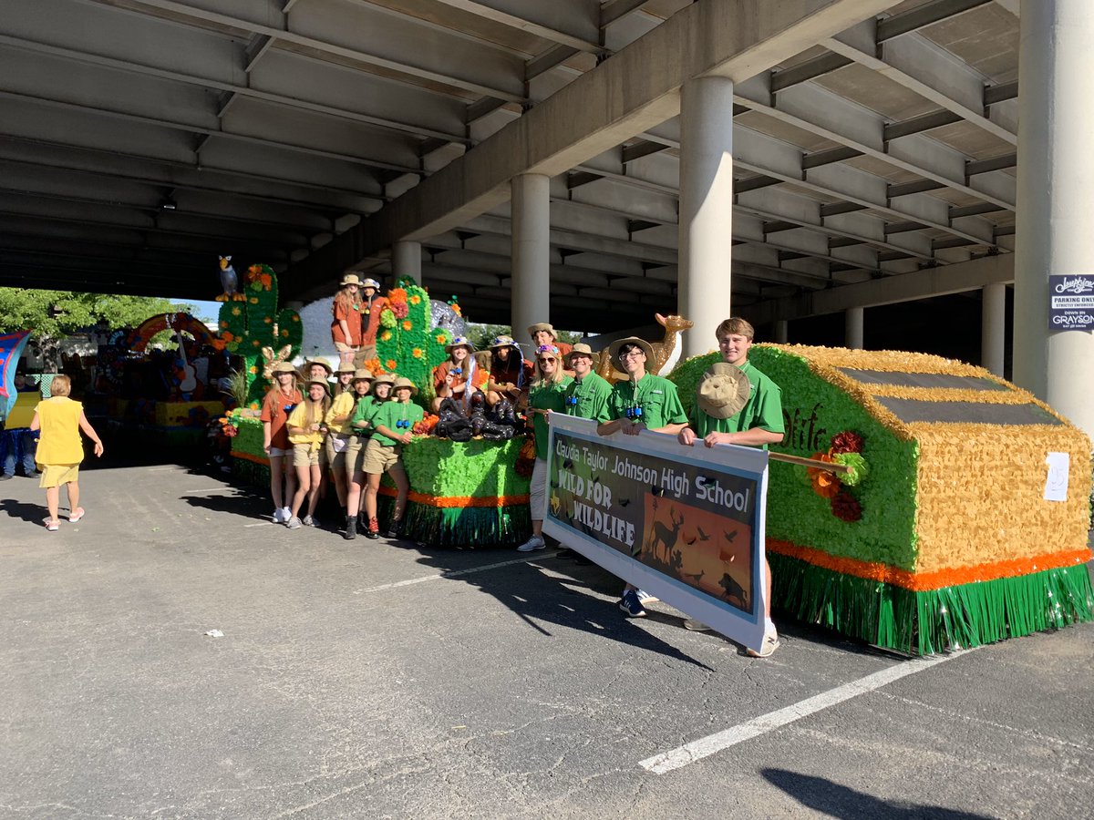 MrsRogersTweets's tweet photo. Watch @ctj_stuco in an encore Battle of Flowers parade appearance tomorrow at 2pm #wildforwildlife #1stplace https://t.co/ydwyL4Q7IK