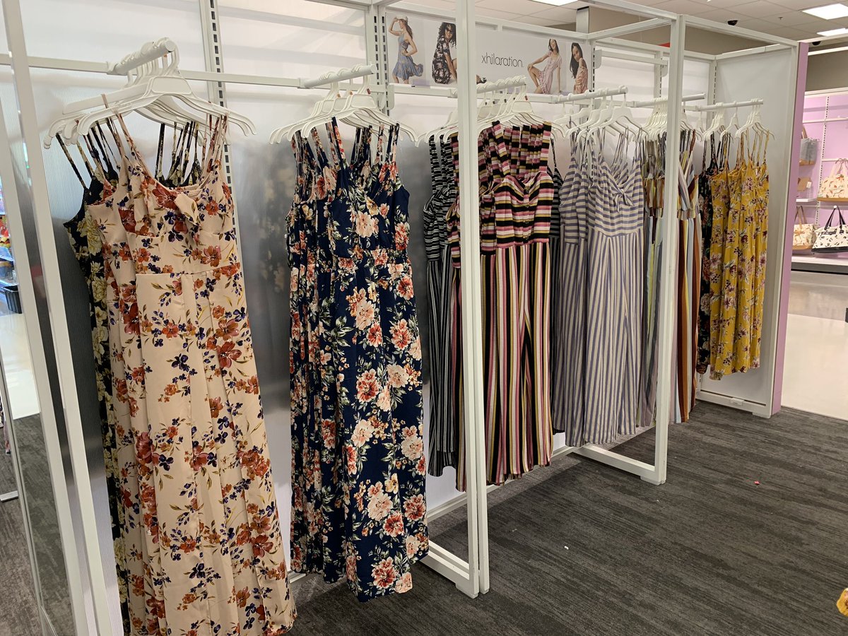 ARoberts0318's tweet photo. Getting Young Contemporary Spring/Summer Ready!! #xhilaration #brandstandards #target #yubacity #yubaaggressive #coveringvm @Annette61912872 @SDickinson89 @KyleTGT1 @DanielleChenier @salamlazkani @tracyacurry1 https://t.co/PsaMaiBThy