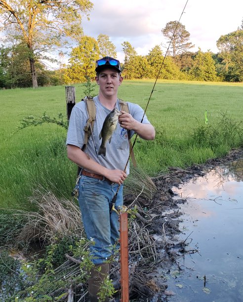agparham74's tweet photo. My husband took out some of our @LuresMcmillans chartreuse Grubs and putting them to work! ๐ฅ๐๐ฃ
#bassfishing #fishtolive #McMillansCustomLures https://t.co/wDv1d0sOFV