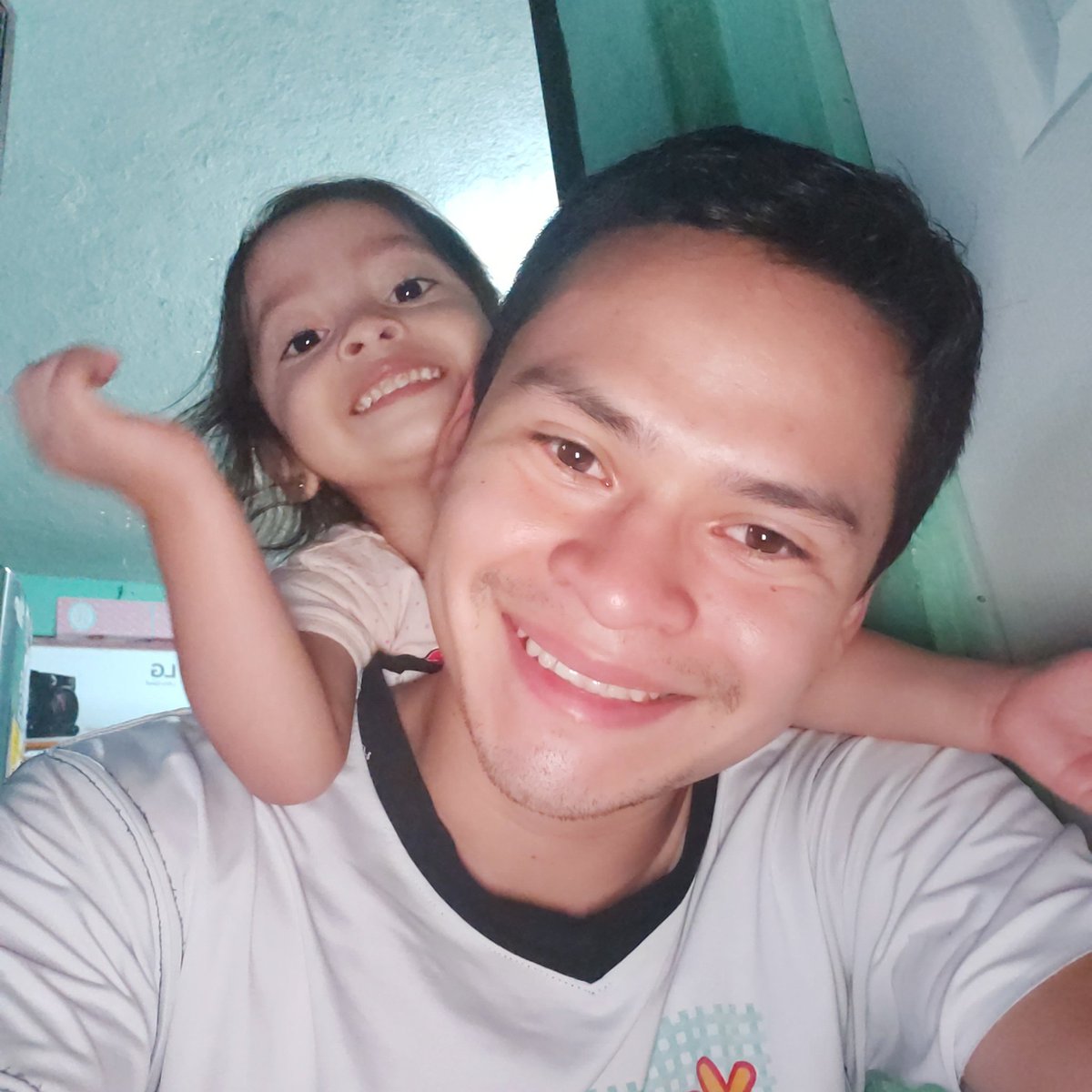 kevingonzalez26's tweet photo. #NuevaFotoDePerfil https://t.co/BbUFAbi4yr