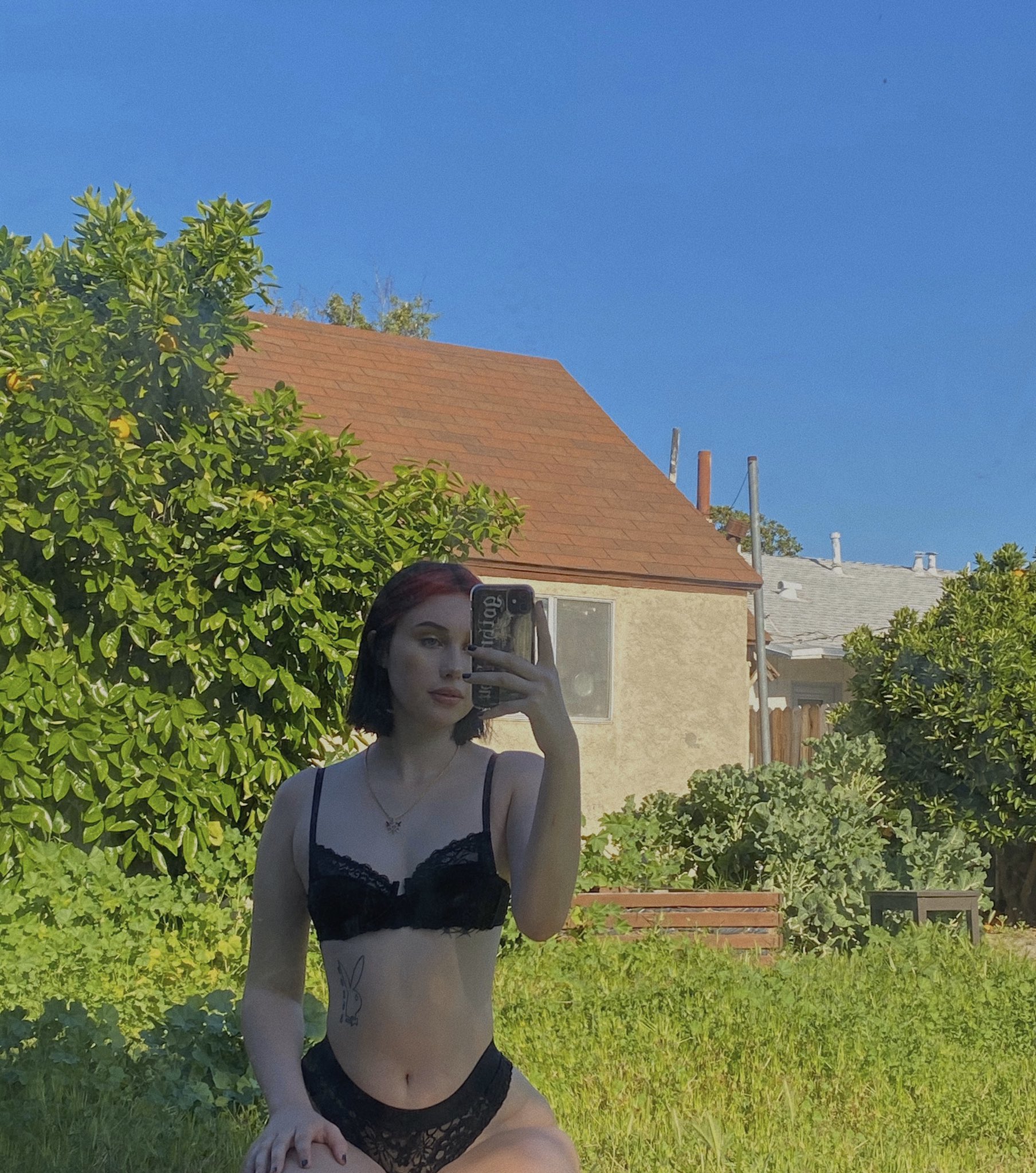 Malory Malibu🥩 on X: hi🧟‍♂️ t.coyC2XItIskz  X