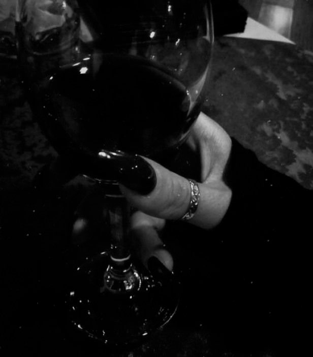 ⠀
                         𝑑𝑜 𝑛𝑜𝑡 𝑑𝑖𝑠𝑡𝑢𝑟𝑏.
⠀