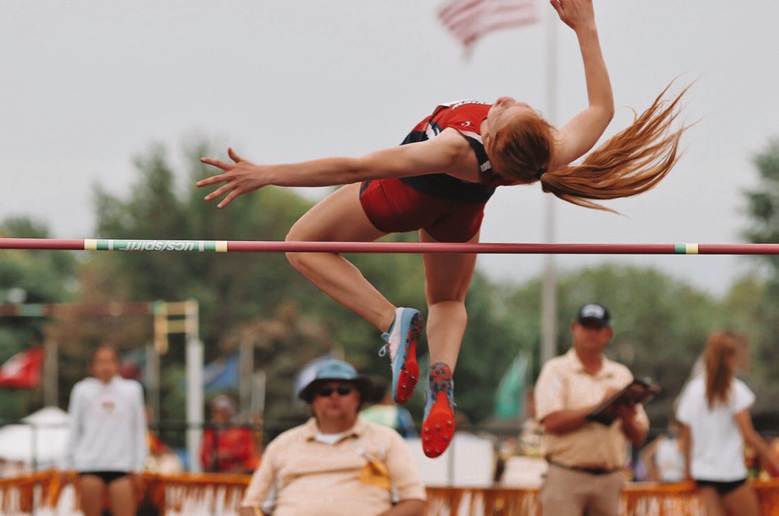PlatteviewTrack's tweet photo. ❤️Anna Koehler💙 Senior 2020

Sprints, HJ &amp; Relay

Bellevue University for 🏐 @BUBruinsVB @BUBruins 

“I loved the 4x1, but I was really looking forward to competing and chasing a gold medal in the high jump again”. 

ANNA/AJ WE LOVE YOU!!! https://t.co/YBpuWht7mH