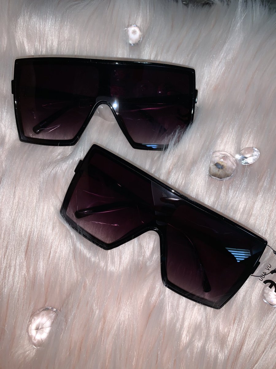 ShopFauxLuxe's tweet photo. Shades Are Back Instock Babes! Don’t Miss Out 😘 https://t.co/1ZpclNU9dO