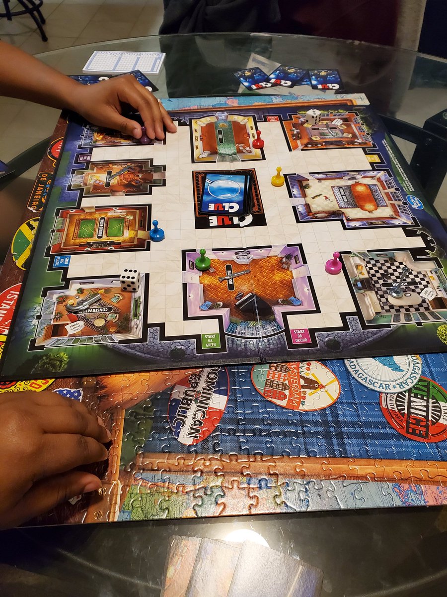 msrwebb1's tweet photo. Smith Virtual Week...Boardgames day!!! #BJSmith #Integritas ❤🦁❤ https://t.co/STVsO1rLdo