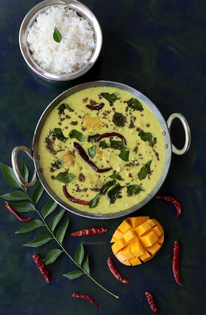 masalachilli's tweet photo. Mambazha Pulissery (Kerala Style Ripe Mango Curry) https://t.co/Wr7VyNA55U https://t.co/XifdV6pDLD