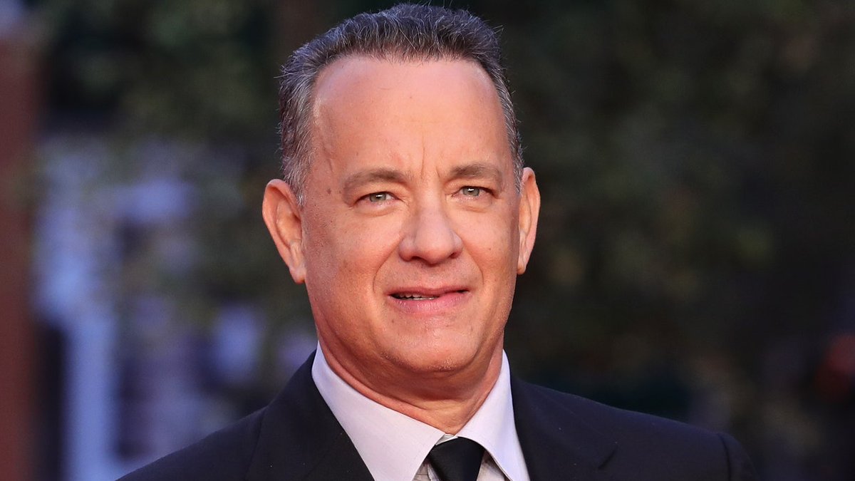 VogueRunway's tweet photo. Tom Hanks's response to a bullying victim proves he's still the nicest guy in Hollywood. https://t.co/LBMzAz43Yl https://t.co/hWBcog21Ld