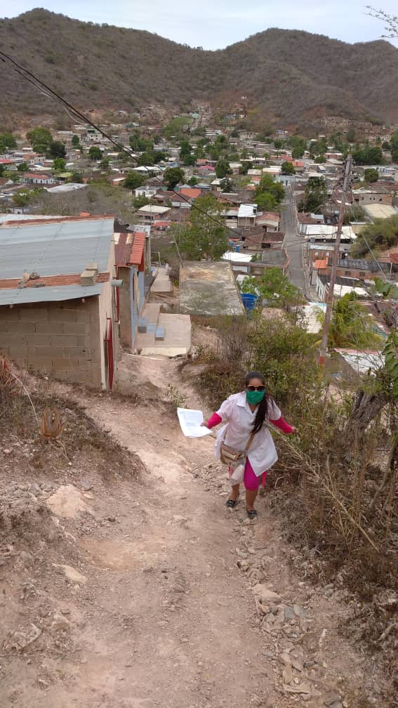 PedroAl32680486's tweet photo. CDI Los molinos, Municipio Arismendi Estado Sucre
Seguimos en batalla contra el #COVID19 
#CubaPorLaSalud 
#CubaSalvaVidas 
#CiegodeAvila 
#CubaCoopera 
#CubaCooperaVeSu https://t.co/ciX87AzSYU