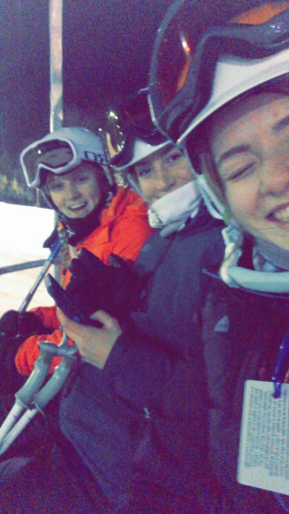 delaney_lima's tweet photo. Photogenic Day #4 @BaconSTUCO #awayfromBA I miss ski club so much!! https://t.co/qVdHearI8d