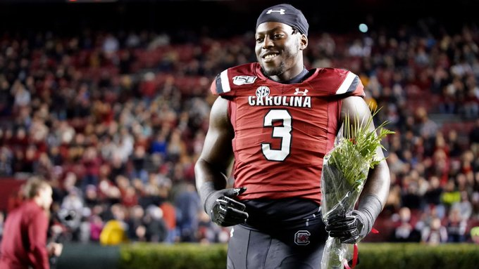 Angel_saucedo10's tweet photo. Los @49ers adquieren al DT. Javon Kinlaw en el #Pick14
#NFLDraft2020 https://t.co/4bD8BBS9oN