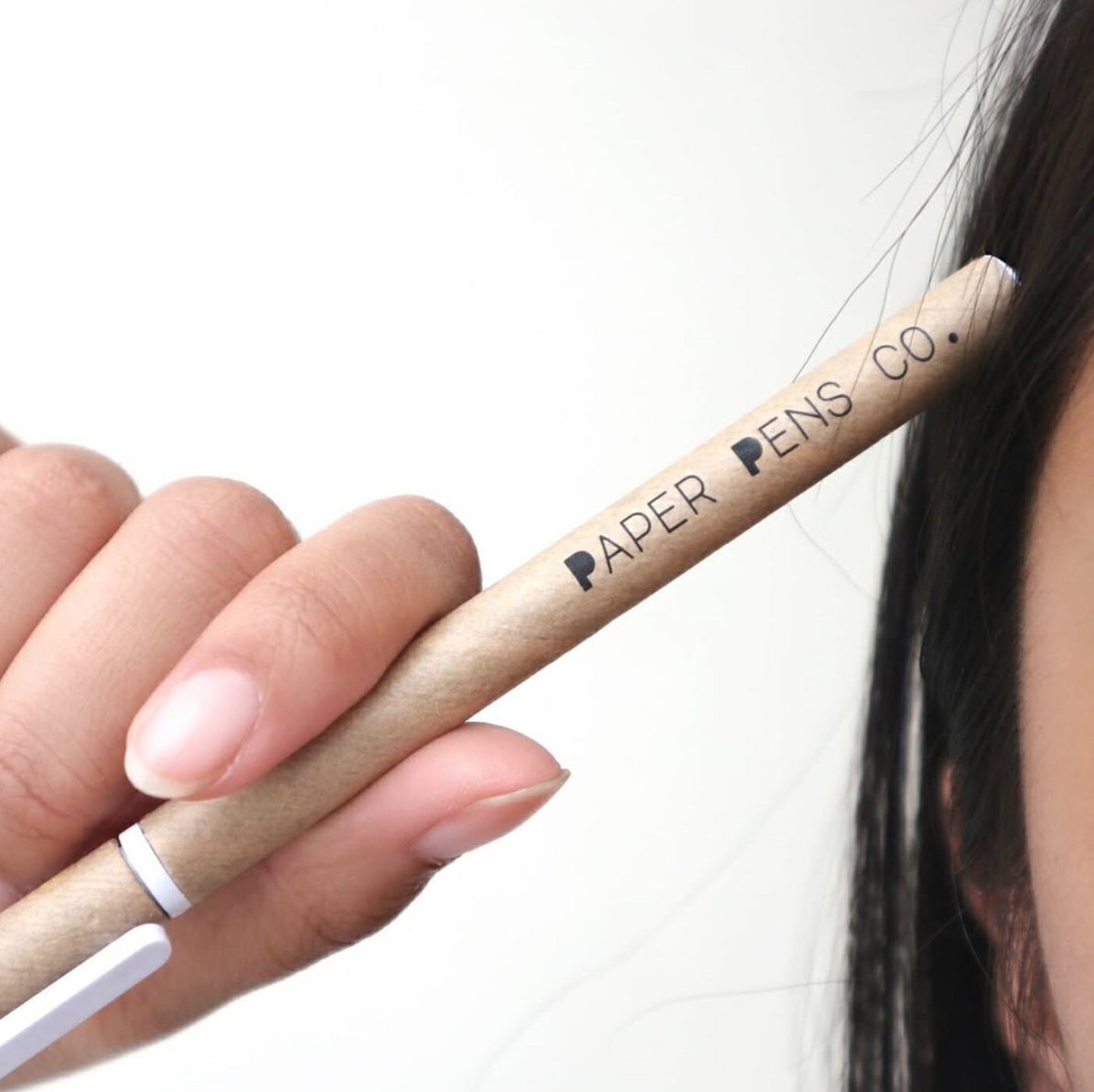 paperpensco's tweet photo. Food for thought: How many plastic pens have we used/lost up until now?

A terrifying survey showed that one of our employees had 132 pens in their house and car - not including lost pens!

Join us in waving goodbye to the #pollution perpetrator that is: the #plastic pen! https://t.co/r6Ymp7N6i2
