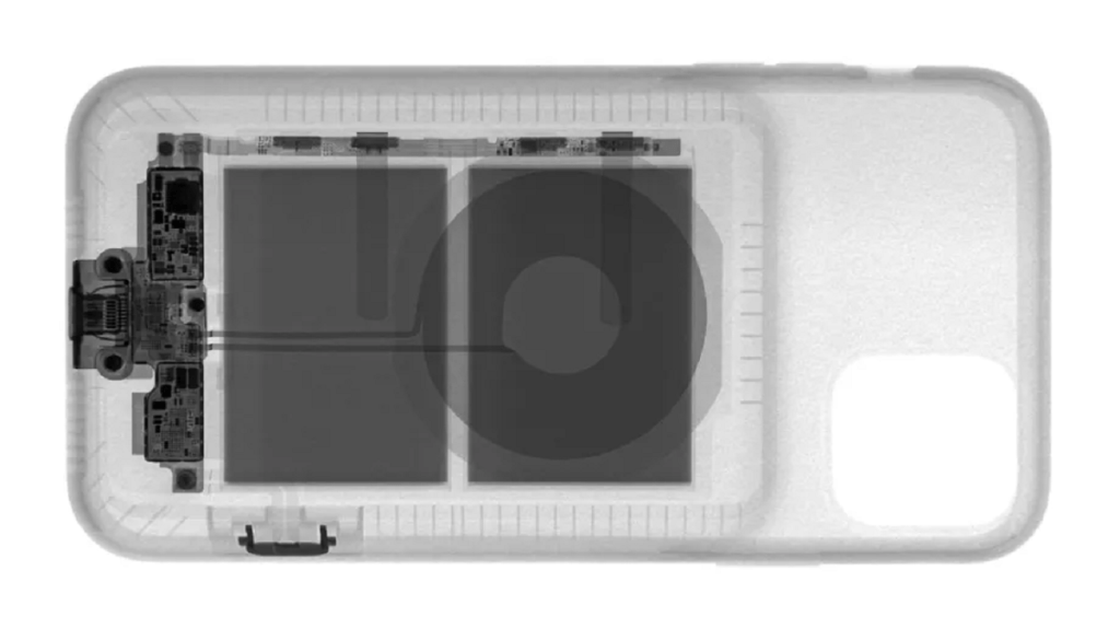 hqpcb1's tweet photo. How the Shutter Button on the iPhone Smart Battery Box Works #Iphone #Accessories #Battery #Electronic https://t.co/2ysMJGmxUn https://t.co/XAepkaGPgB