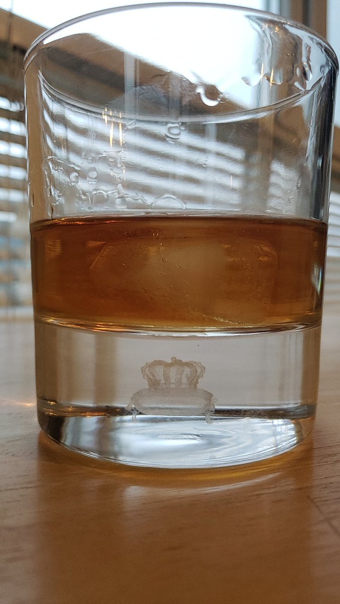 RJPJR's tweet photo. Ready for my Saints to do something stupid. 🥰⚜️ #CollectorsGlass https://t.co/3IaT9n4MdK