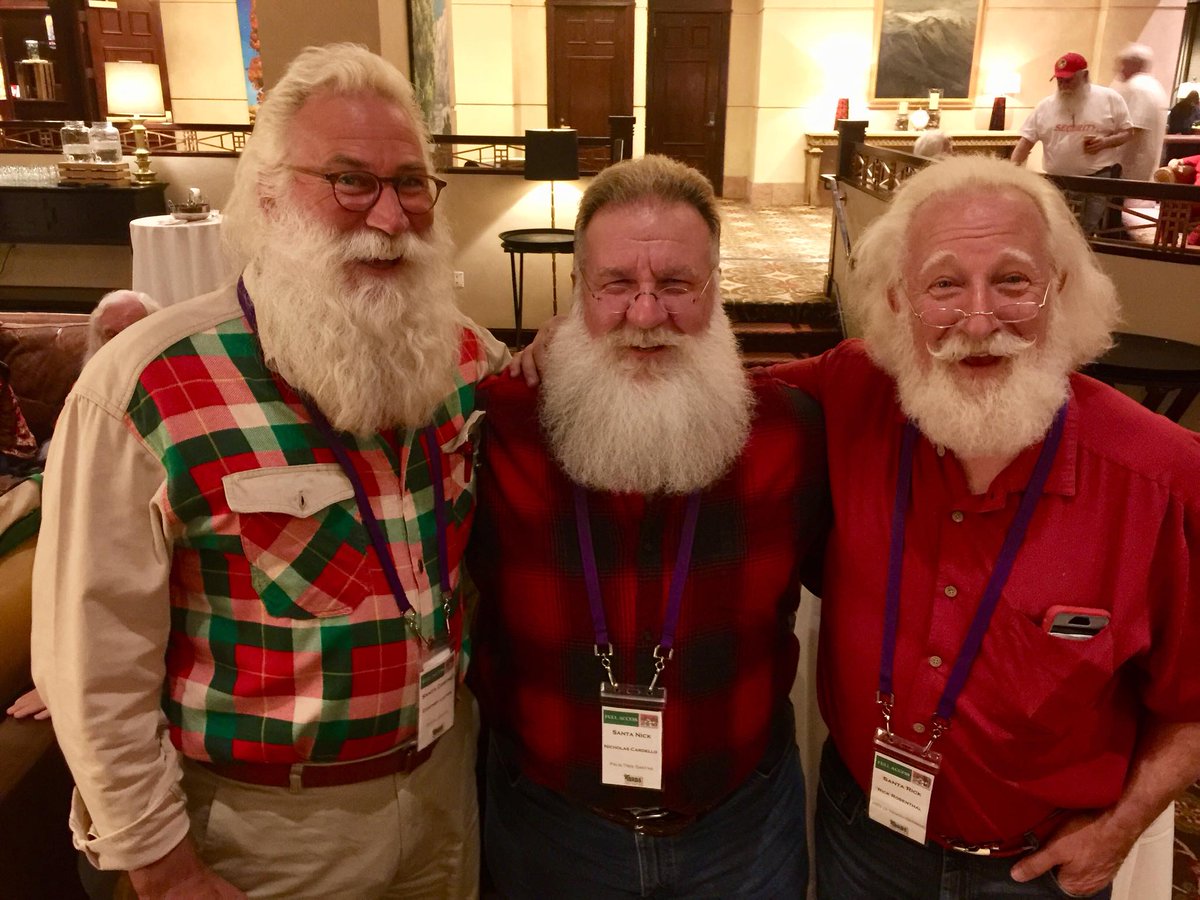 RedSledSanta's tweet photo. With all the memories that have been created during our childhood I would be so pleased to host your pictures of Then & Now at https://t.co/8deCCcFJ63
#ChristmasThenandNow #redsledsanta #backthenandnow #nowandthen #timegoesbyfast #oldpicsofactors #newoldstock #oldphotos #oldphoto https://t.co/9gjuH1OrTH