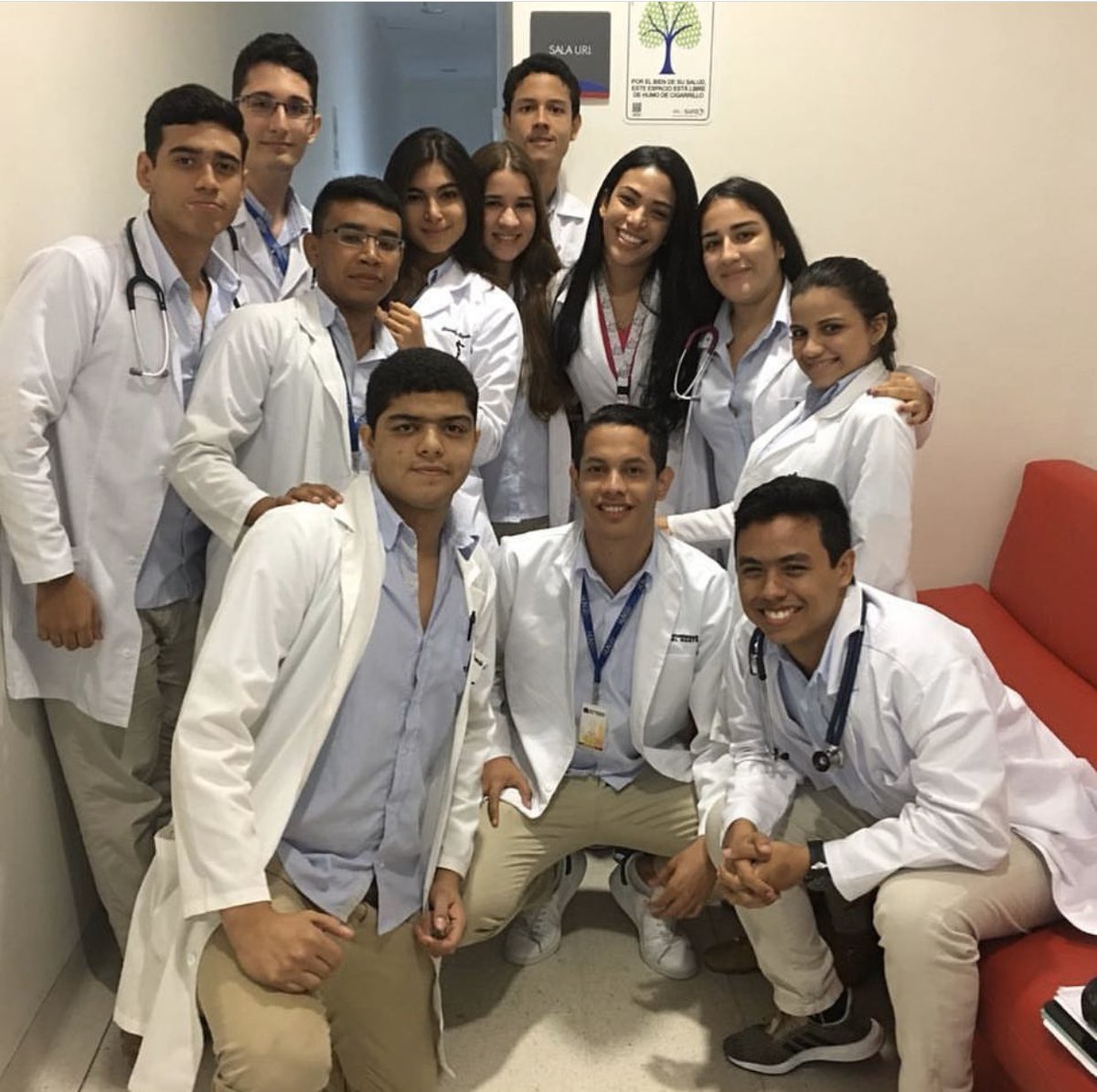 Esther Altahona Peña tweet media