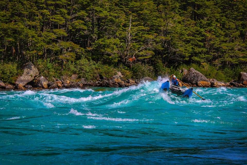 TurismoEnChile's tweet photo. 🍃 Tu próxima aventura vivela con los cinco sentidos en la Patagonia chilena. Conéctate con Aysén. Hoy #QuedateEnCasa.🍃

Fotos: @AysenPatagonia_ 

#TurismoEnChile 🇨🇱 https://t.co/bZ6OmQymto