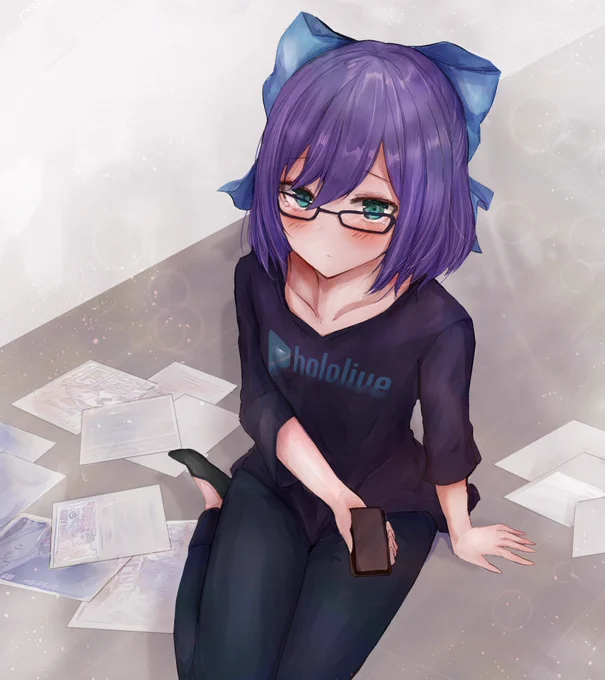 #絵ーちゃん

リーク用の情報収集に力が入りすぎて、前から来る社員に気づかず接触し、資料を散らかしてしまう友人A氏

?「こーれーは、朝ココですね～」 