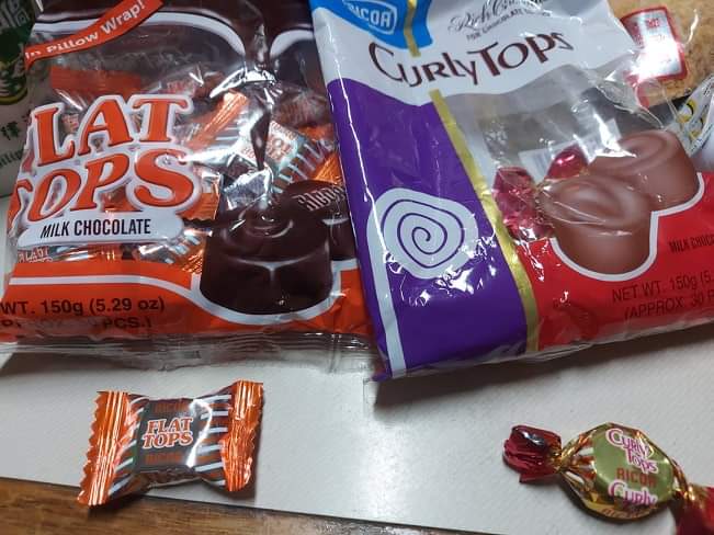TeyaGooo's tweet photo. Ngayon ko lng napansin. Magkaiba pala eto Curly Tops and Flat Tops https://t.co/VPxsTuf6dV