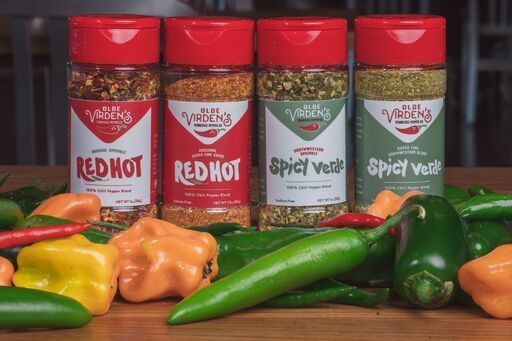 gofeastglobal's tweet photo. Whether you like a little heat or you enjoy beads of sweat on your forehead, Olde Virden’s Tennessee Pepper Co has the perfect staple for your kitchen with Red Hot and Spicy Verde. To learn how to save on your order, visit https://t.co/9glMUG9Rdh #findfamilyfarms https://t.co/TtjsljNA4p