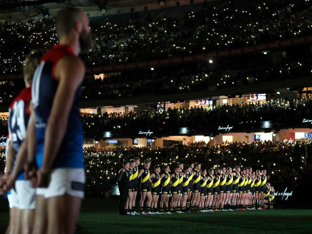 Tigers_of_Old's tweet photo. When #SydneyStack announced himself to the AFL world.. https://t.co/QXLAVzFGV1
