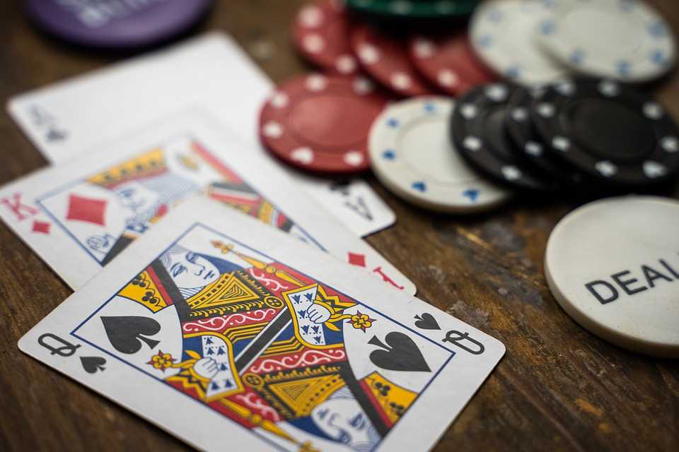 Gamblingo_net's tweet photo. Before you start wagering real money in an online casino, research the various online banking methods and make sure that you use a reliable one. This is very important.
#casino #bankingmethods #gambling #onlinegambling https://t.co/Vncej2F92Y