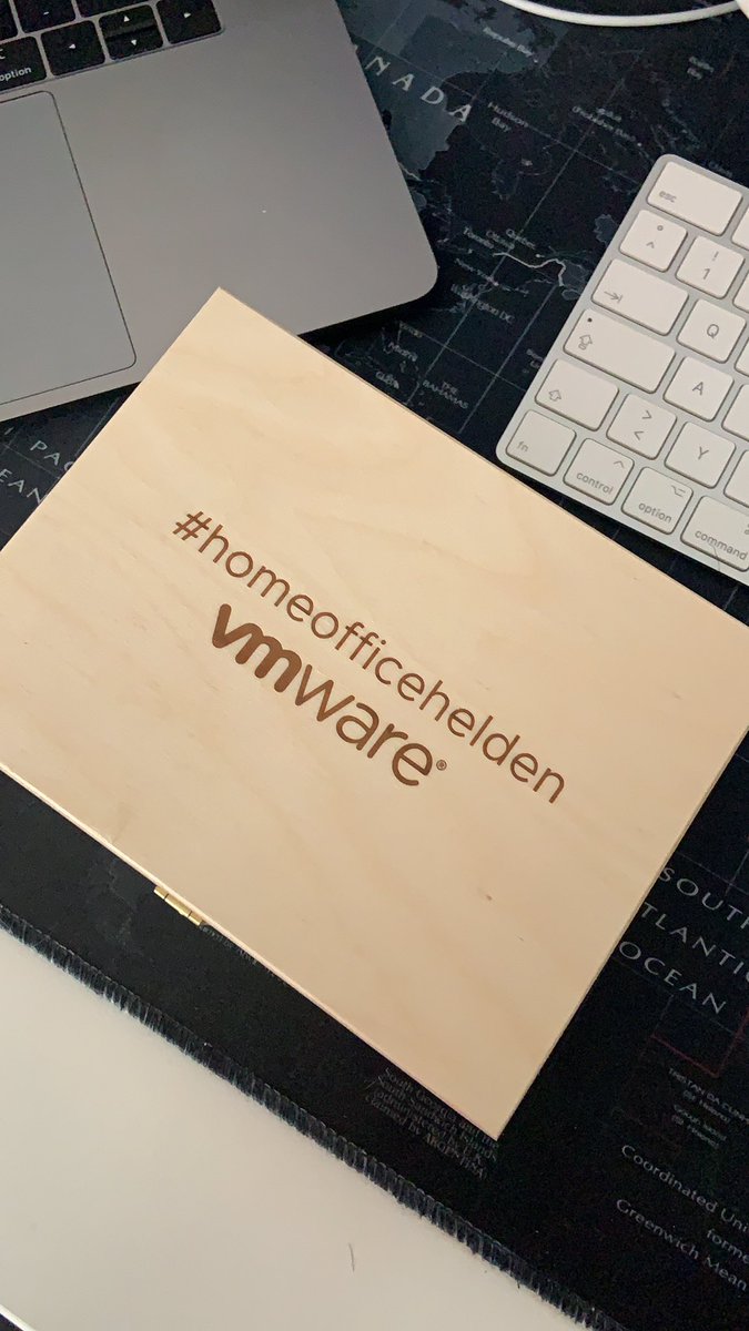 xCloudThomas's tweet photo. #VMware_de you are awesome! special thanks to our leader #ArminMueller! Arrived today out of nowhere. Thank you so much! #HomeofficeHeros https://t.co/fSykdfc66b