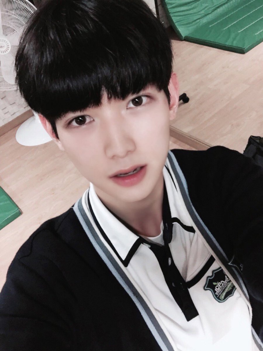 Lets not forget pre debut Yeosang was stunning