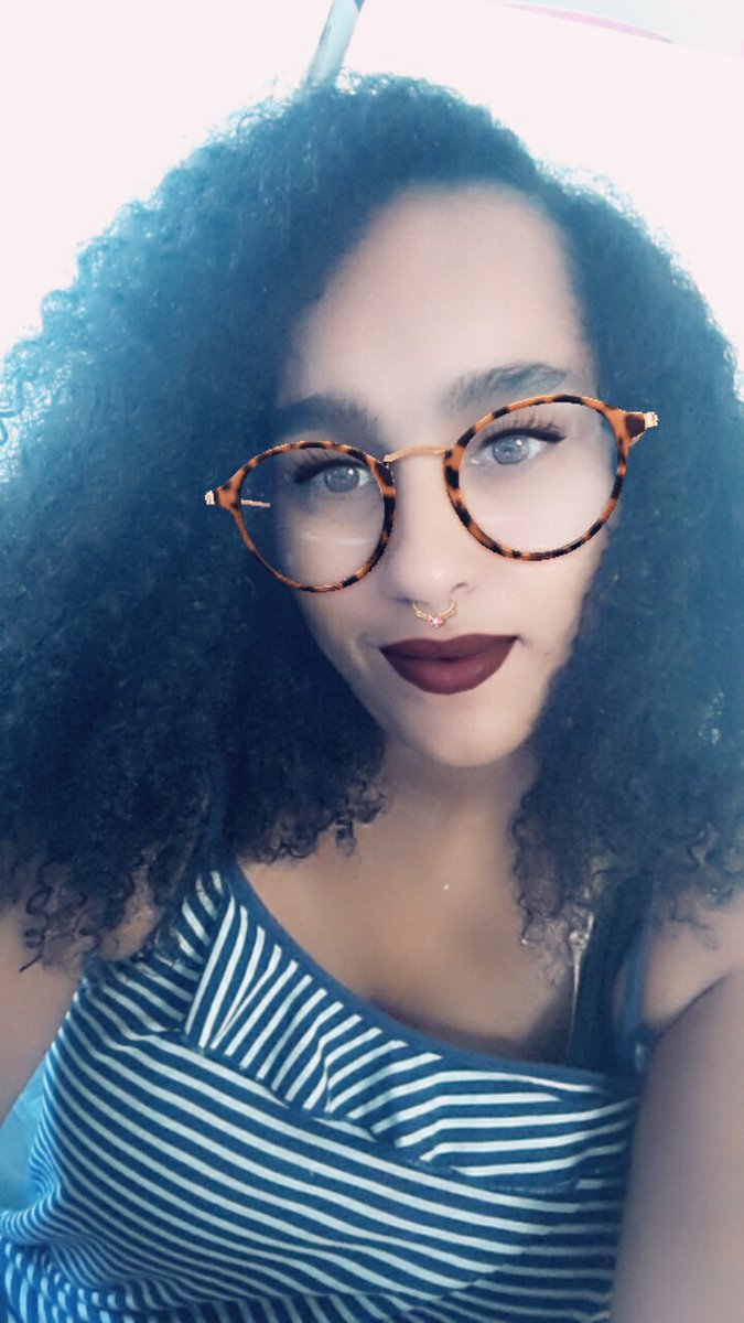 CandylandSA's tweet photo. Good morning beautiful people🤩 How are you doing?
#FridayMorning #naturalhair #snaphat https://t.co/dIdBLyUrLd