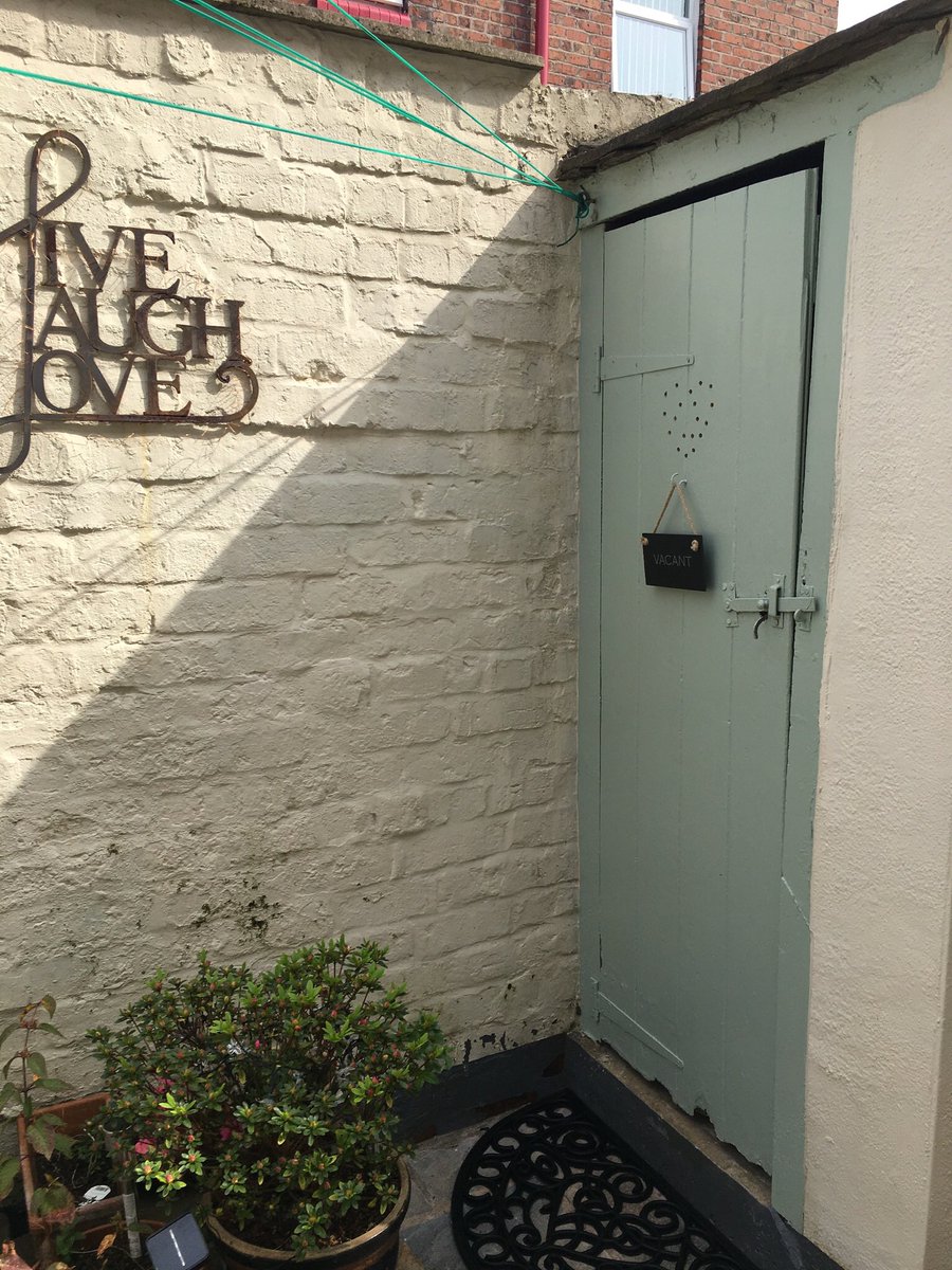 millsy17's tweet photo. The transformation of our #cludgie & its #springclean is all nearly complete. Just awaiting our @toilettwinning certificate for the wall. #OutsideToilet #OutsideLoo! #Original #Heritage https://t.co/BwvvlV8t16
