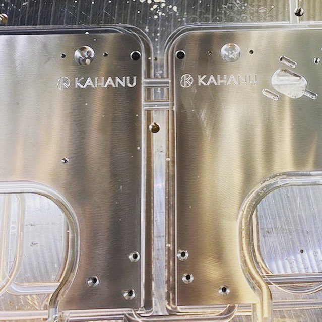 KahanuOSV's tweet photo. We're machining like mad, producing parts for our first batch of bridge ventilators to be assembled tomorrow. Here's a look at a few of the pieces soon coming together. #kahanu #opensourceventilator #bridgeventilator #hawaiicovid19 https://t.co/YuiHL17YIY