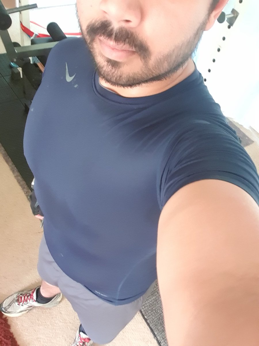 PinoyHung's tweet photo. Yup, getting back into the swing of it all :-) #pinoy #pinoypride #workout #homegym https://t.co/wUcawHVz0x