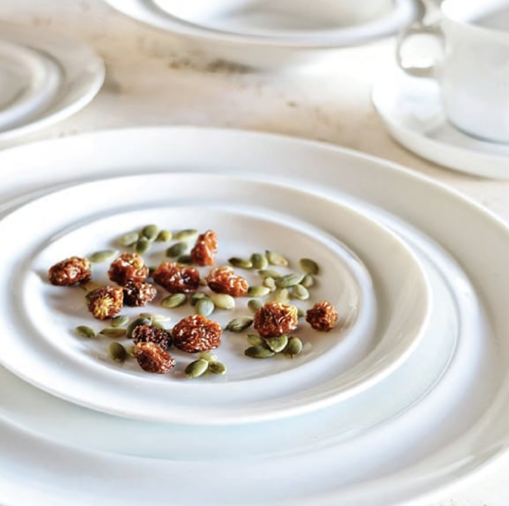 TenStrawberrySt's tweet photo. C'mon, get a taste of @TenStrawberrySt 's  amazing #dinnerware!! 😍
#SimpleElegantAffordable

#porcelain #dining #cuisine #accessories #tabletop #catering #hospitality #restaurantbusiness #chef #chefs #chefstalk #chefsroll #hotellife #buffetservice #instafood https://t.co/VLbcUt01zK