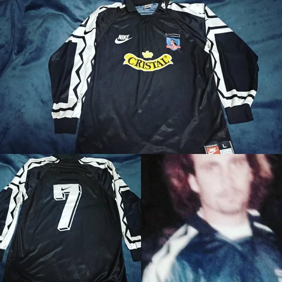 ColoColoNeira's tweet photo. Colo-Colo finales 1995 (visita) #7 Marcelo Barticciotto https://t.co/coO57RbvT0