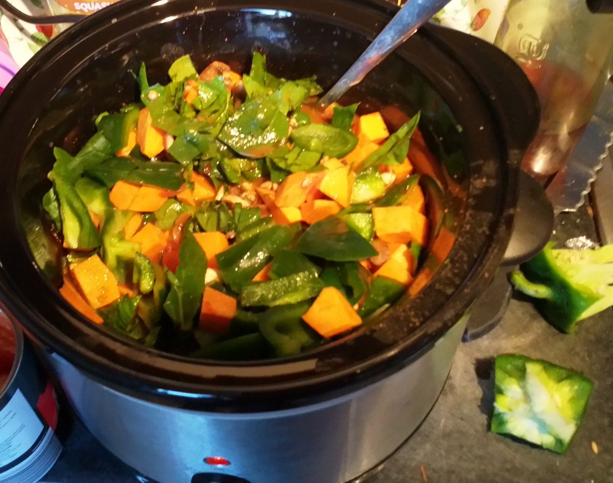 Christine Day (@cdayclinpsy) on Twitter photo I took the time this morning to create a nutritious curry in my slow cooker so no matter what challenges lay ahead for me to today I know that I will be coming home to a delicious healthy meal 😋 #selfcare <a href="/PennineCareNHS/">Pennine Care NHS FT</a> I took the time this morning to create a nutritious curry in my slow cooker so no matter what challenges lay ahead for me to today I know that I will be coming home to a delicious healthy meal 😋 #selfcare <a href="/PennineCareNHS/">Pennine Care NHS FT</a>