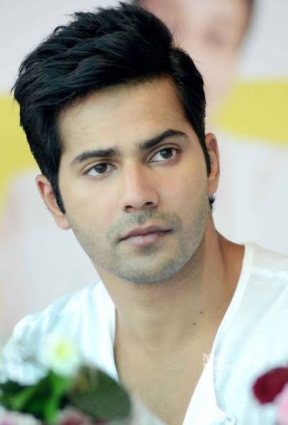 Happy birthday varun dhawan...    my fav.....lots of love... 