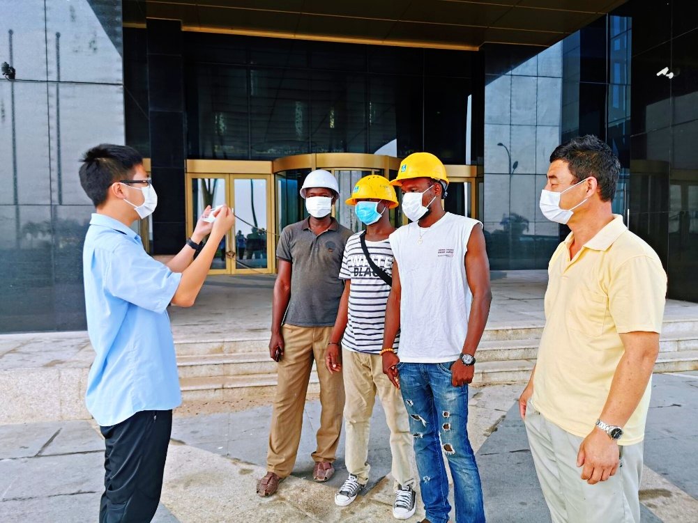 CSCECNEWS's tweet image. #CSCECInAction During this global crisis, #CSCEC #EquatorialGuinea in #Africa has taken effective prevention measures, such as customized health manuals in #Spanish, to protect the safety of CSCECers and to ensure the continuity of projects. See more:bit.ly/2xMMcEa