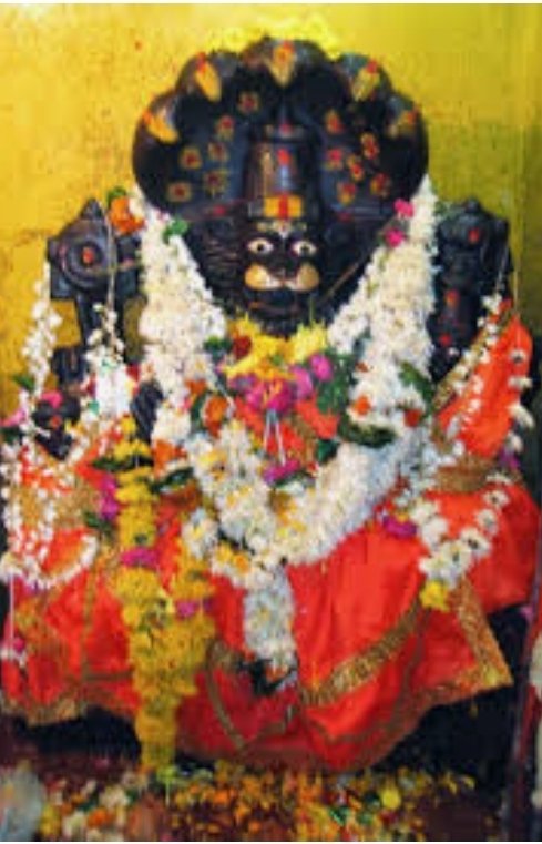 As Jalasura was an ardent devotee of Lord Shiva, in his last breath he requested Lord Vishnu (Lord Narasimha) to stay in the same cave where he was living and bless the devotees. @anuradhagoyal  @Sanjay_Dixit