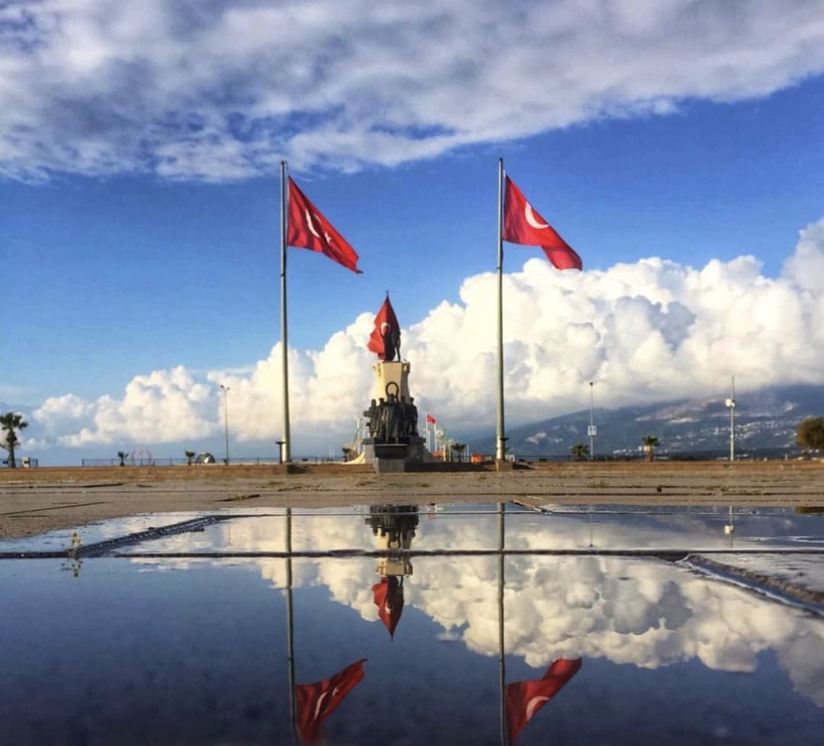 Lütfü Savaş