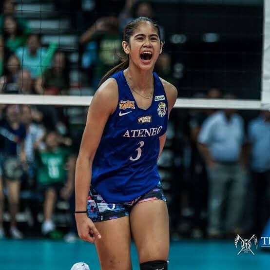 #5 DEANNA WONGDeanna is one of the reason why ADMU won last year's championship.But few knew that DLSU is her choice for college. Mika Reyes was her idol. But her parents wanted her to play for ADMU. But what if Deanna chose DLSU? How many s wouldve been under her belt now?