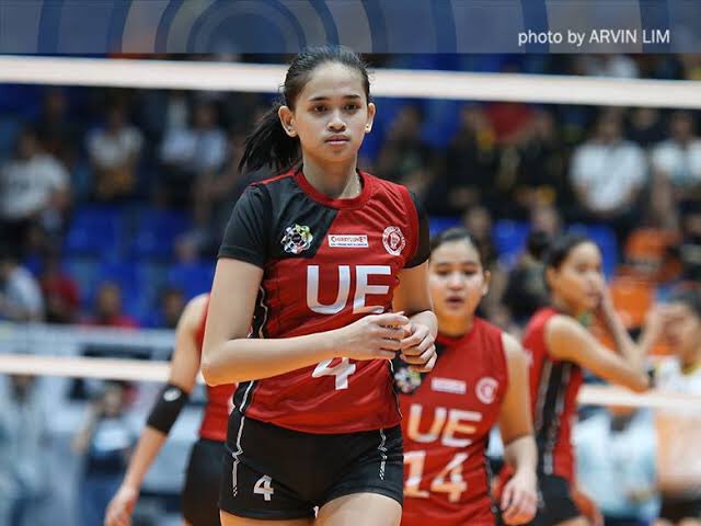 #6 MEAN MENDREZOut of the 8 schools, 6 wants her. CRDJ wants her so bad. She even trained with the team for how many months. She's ready to play for DLSU until the day CRDJ wants to convert her to a setter. She quit. How great of a setter would she be, had she trusted CRDJ? 