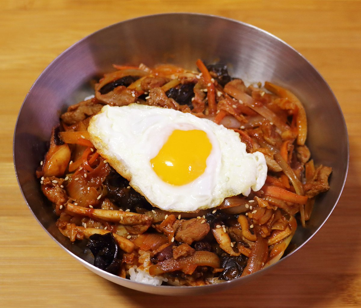 a71114010's tweet photo. 중화비빔밥 만들기 https://t.co/qeStBr2zVP https://t.co/9ruIShZjAD