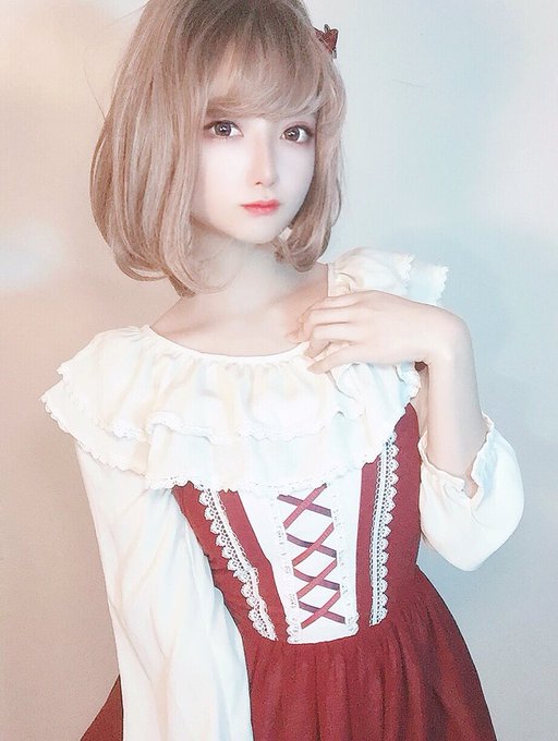 コスプレイヤーしろさきのTwitter画像29