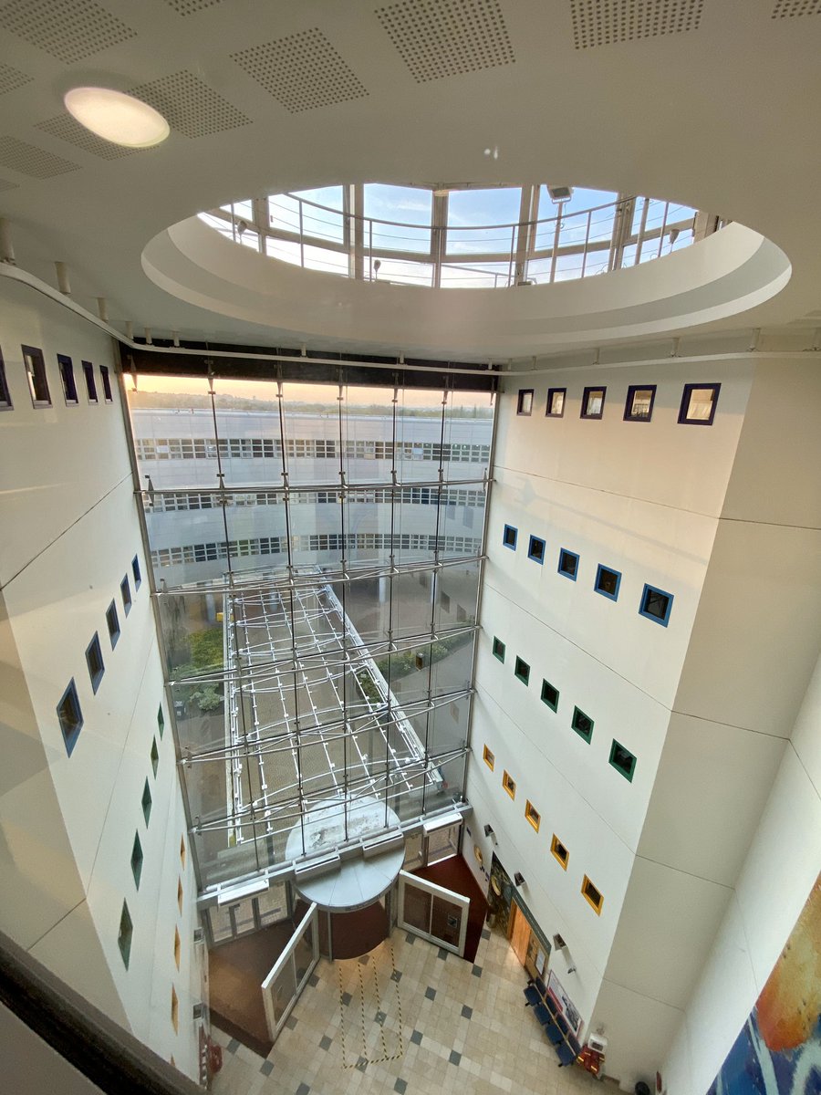 AnthonyKerry7's tweet photo. A beautiful evening for the #ClapForCarers #ClapForTheNHS 
As we left Saturn ward to go down for the Thursday 8pm clap we saw this view of the atrium 
@GWH_NHS https://t.co/DJz5m6lqme