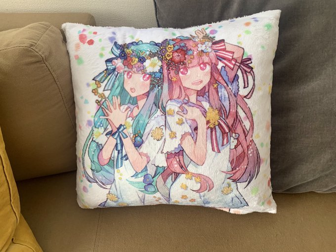 琴葉茜 ,琴葉葵 「【拡散希望】描き下ろし浴衣姉妹ほぼ等身大